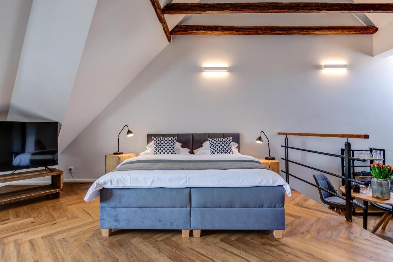 Design Pension Twenty 20 Poděbrady Esterno foto